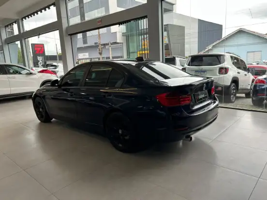 BMW-316i-1.6 SEDAN 16V TURBO GASOLINA 4P AUTOMATICO BMW-316i-2014