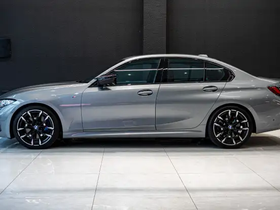 BMW-320i-2.0 16V TURBO FLEX M SPORT AUTOMÁTICO BMW-320i-2023