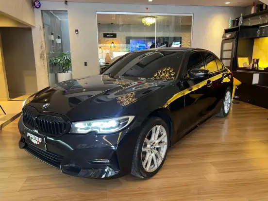 BMW-320i-2.0 16V TURBO GASOLINA M SPORT AUTOMÁTICO BMW-320i-2019