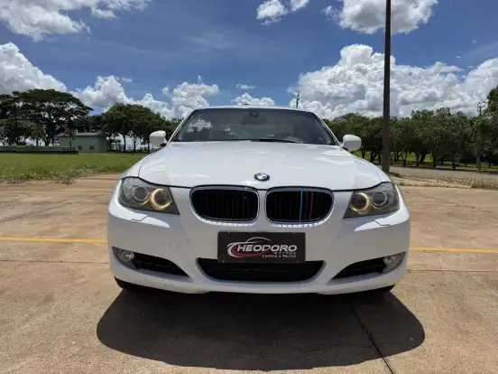 BMW-320i-2.0 TOP 16V GASOLINA 4P AUTOMÁTICO BMW-320i-2010