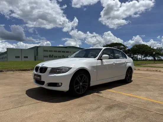BMW-320i-2.0 TOP 16V GASOLINA 4P AUTOMÁTICO BMW-320i-2010