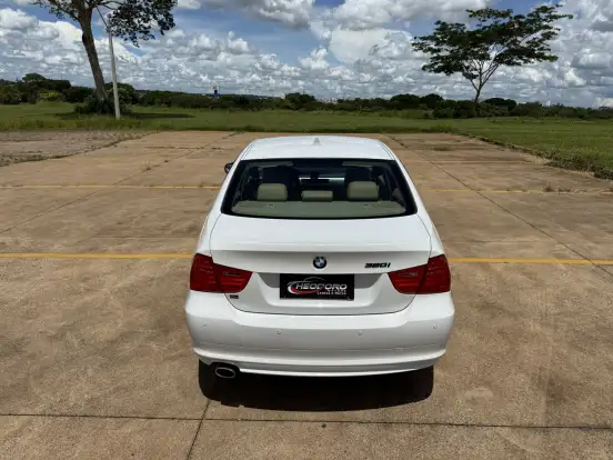 BMW-320i-2.0 TOP 16V GASOLINA 4P AUTOMÁTICO BMW-320i-2010