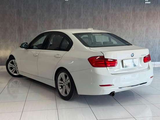BMW-320i-2.0 16V TURBO ACTIVE FLEX 4P AUTOMÁTICO BMW-320i-2013