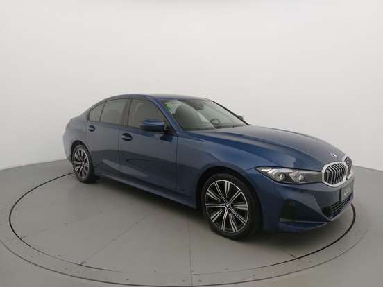 BMW-320i-2023