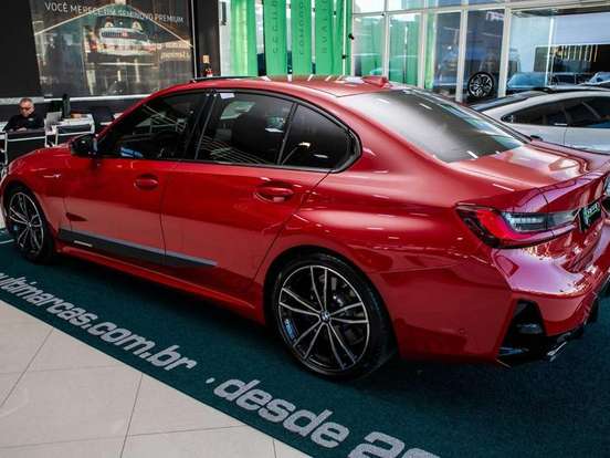 BMW-320i-2.0 16V TURBO FLEX M SPORT AUTOMÁTICO BMW-320i-2024