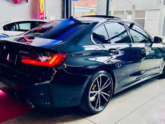 BMW-320i-2.0 16V TURBO FLEX M SPORT AUTOMÁTICO BMW-320i-2024