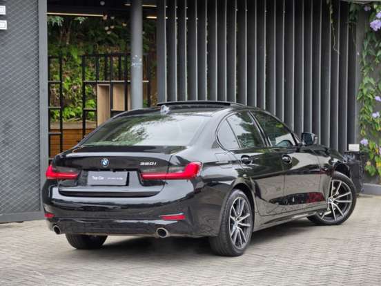 BMW-320i-2.0 16V TURBO FLEX SPORT GP AUTOMÁTICO BMW-320i-2022