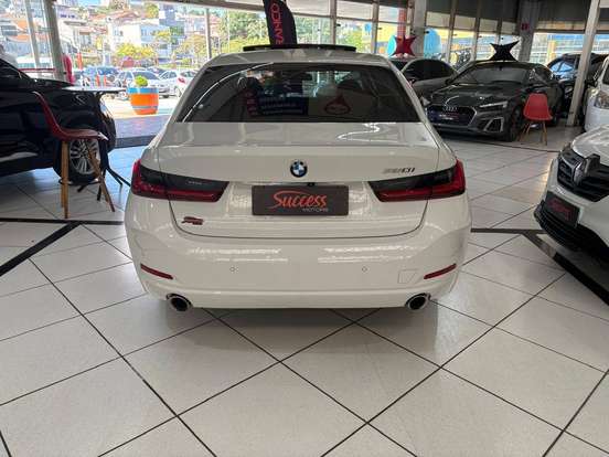 BMW-320i-2.0 16V TURBO FLEX SPORT GP AUTOMÁTICO BMW-320i-2022