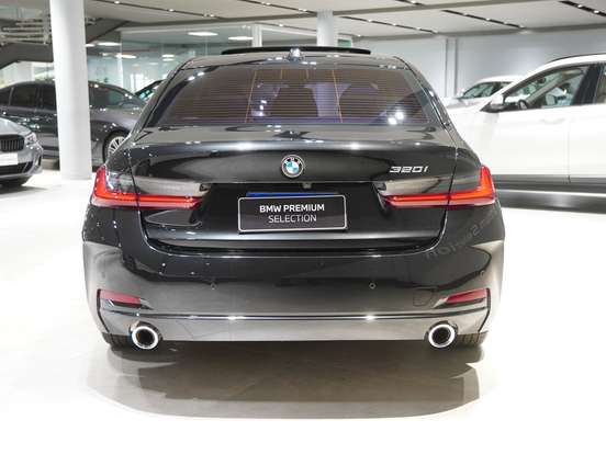 BMW-320i-2.0 16V TURBO FLEX SPORT GP AUTOMÁTICO BMW-320i-2024