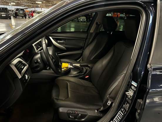 BMW-320i-2.0 16V TURBO GASOLINA 4P AUTOMÁTICO BMW-320i-2012