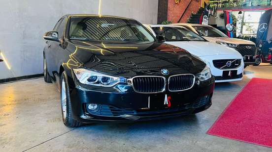 BMW-320i-2.0 GP 16V TURBO ACTIVE FLEX 4P AUTOMÁTICO BMW-320i-2014