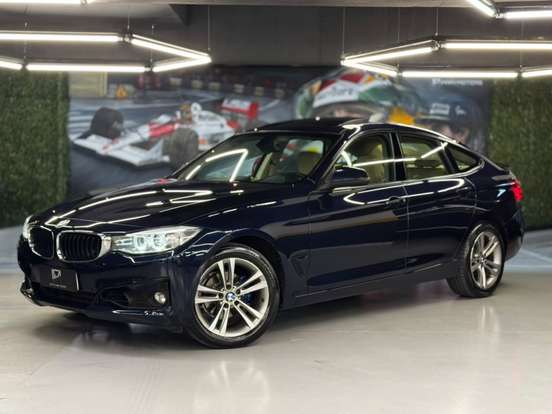 BMW-320i-2015