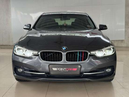 BMW-320i-2017