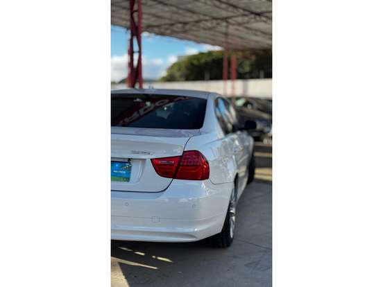 BMW-325i-2.5 SEDAN 24V GASOLINA 4P AUTOMÁTICO BMW-325i-2011