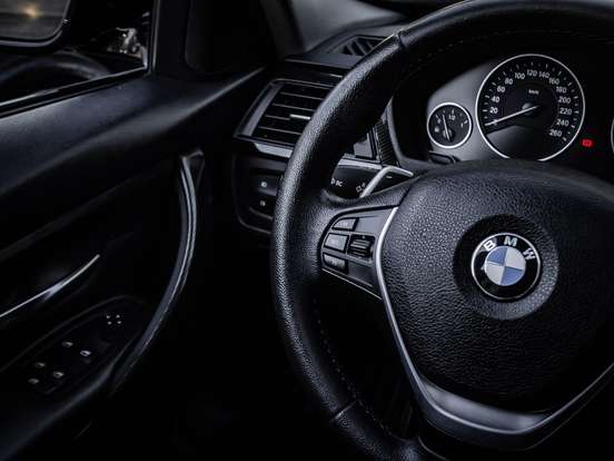 BMW-328i-2014