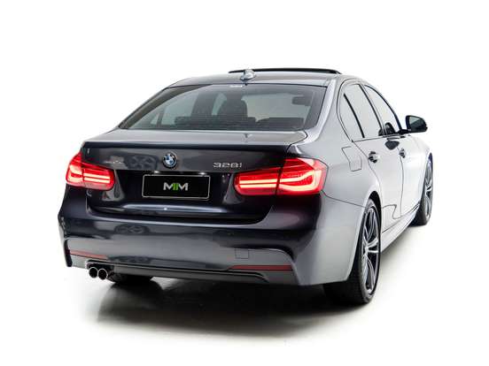 BMW-328i-2.0 M SPORT 16V ACTIVEFLEX 4P AUTOMÁTICO BMW-328i-2016