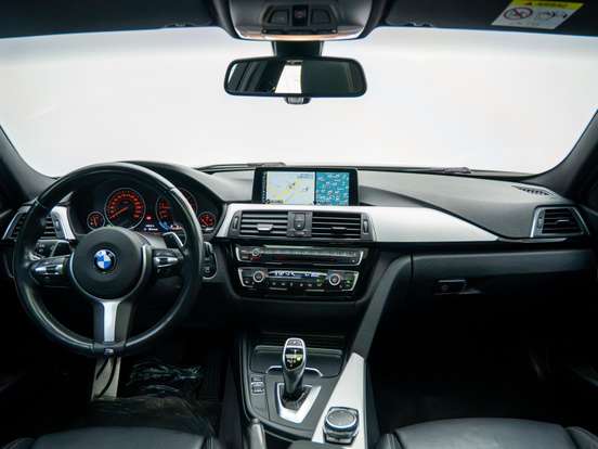 BMW-328i-2.0 M SPORT 16V ACTIVEFLEX 4P AUTOMÁTICO BMW-328i-2016