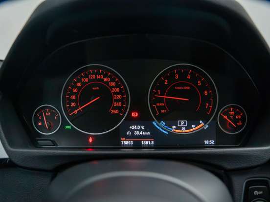 BMW-328i-2.0 M SPORT 16V ACTIVEFLEX 4P AUTOMÁTICO BMW-328i-2016