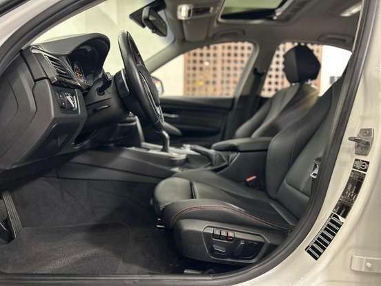 BMW-328i-2.0 SPORT GP 16V ACTIVEFLEX 4P AUTOMÁTICO BMW-328i-2015