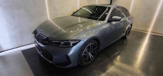 BMW 330e 2.0 16V TURBO HÍBRIDO M SPORT AUTOMÁTICO