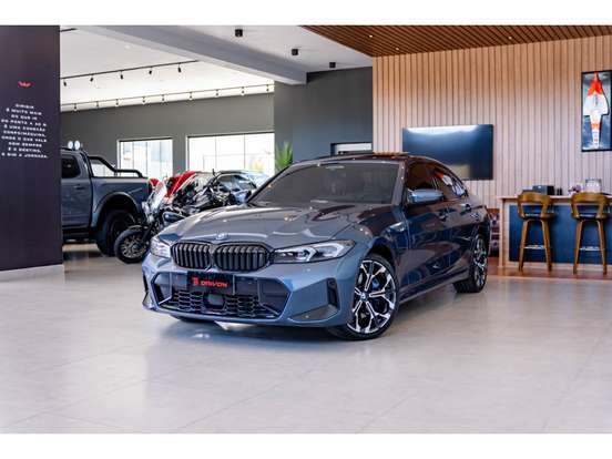 BMW-330e-2025