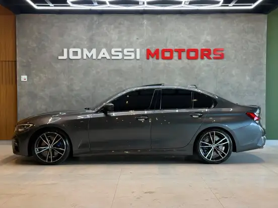 BMW-330i-2019