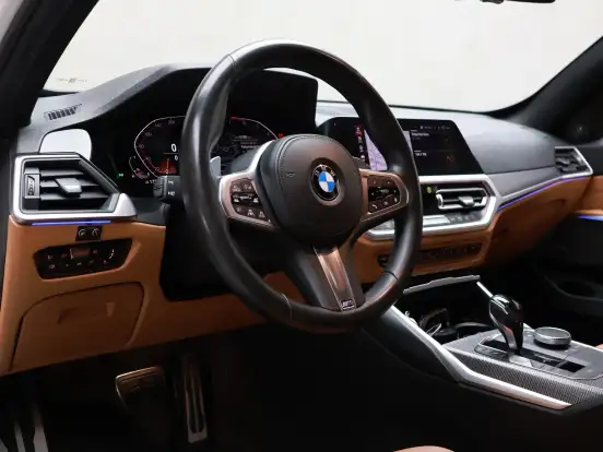 BMW-330i-2.0 16V TURBO GASOLINA M SPORT AUTOMÁTICO BMW-330i-2019