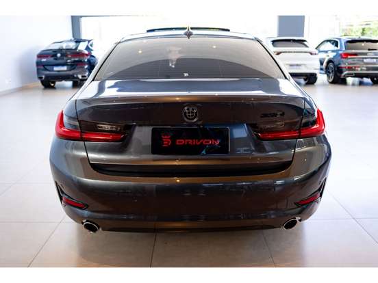 BMW-330i-2.0 16V TURBO GASOLINA SPORT AUTOMÁTICO BMW-330i-2019