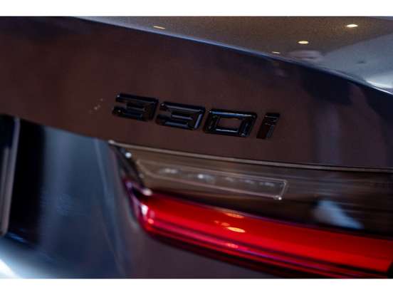 BMW-330i-2.0 16V TURBO GASOLINA SPORT AUTOMÁTICO BMW-330i-2019