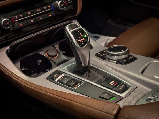 BMW-528i-2014