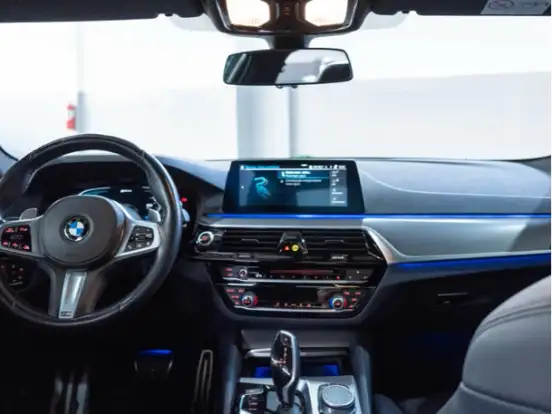 BMW-530e-2.0 16V TWINPOWER HÍBRIDO M SPORT AUTOMÁTICO BMW-530e-2019