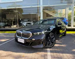 BMW 530e 2.0 TWINPOWER PHEV M SPORT AUTOMÁTICO BMW 530e 2.0 TWINPOWER PHEV M SPORT AUTOMÁTICO