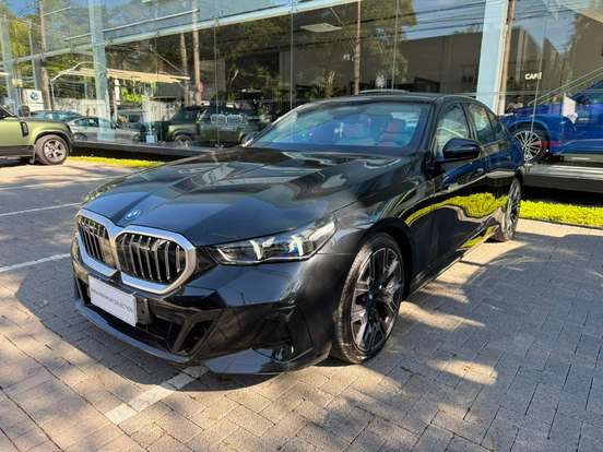 BMW-530e-2025
