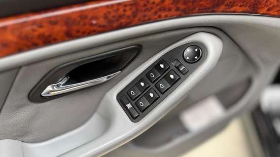 BMW-540i-1999