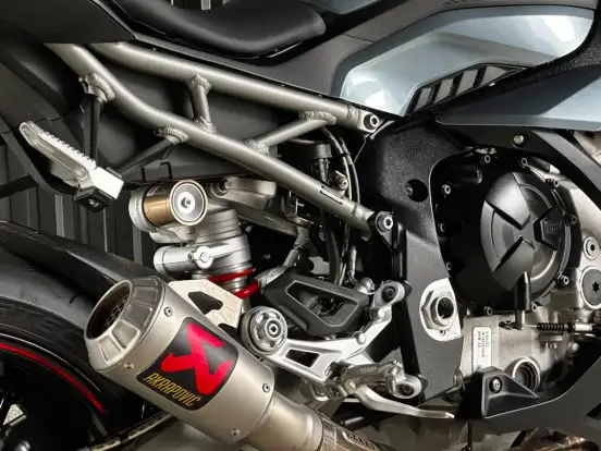 BMW-S 1000 RR-2025