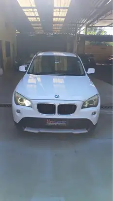BMW-X1-2011