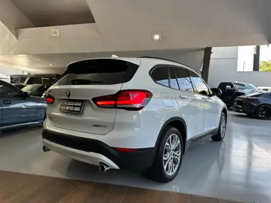 BMW-X1-2.0 16V TURBO ACTIVEFLEX SDRIVE20I 4P AUTOMÁTICO BMW-X1-2020