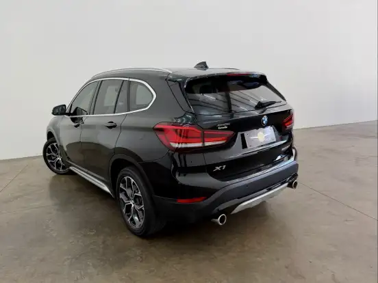 BMW-X1-2.0 16V TURBO ACTIVEFLEX SDRIVE20I 4P AUTOMÁTICO BMW-X1-2020