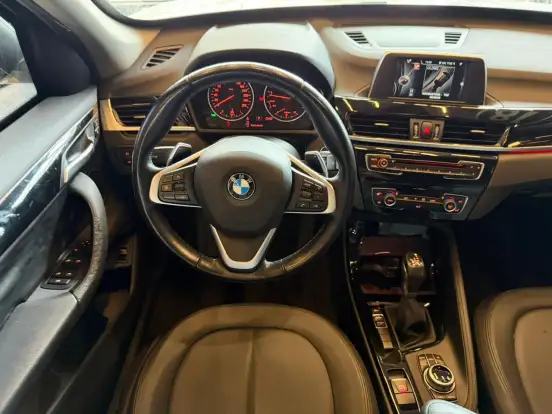 BMW-X1-2.0 16V TURBO ACTIVEFLEX SDRIVE20I 4P AUTOMÁTICO BMW-X1-2017