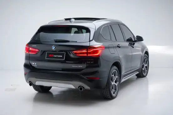 BMW-X1-2.0 16V TURBO ACTIVEFLEX SDRIVE20I X-LINE 4P AUTOMÁTICO BMW-X1-2019