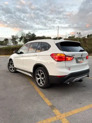 BMW-X1-2.0 16V TURBO ACTIVEFLEX SDRIVE20I X-LINE 4P AUTOMÁTICO BMW-X1-2019