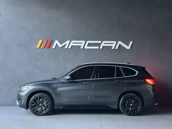 BMW-X1-2.0 16V TURBO ACTIVEFLEX SDRIVE20I X-LINE PLUS 4P AUTOMÁTICO BMW-X1-2022