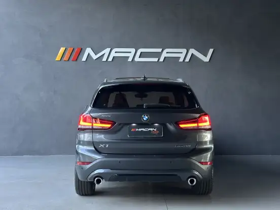 BMW-X1-2.0 16V TURBO ACTIVEFLEX SDRIVE20I X-LINE PLUS 4P AUTOMÁTICO BMW-X1-2022