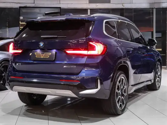 BMW-X1-2023