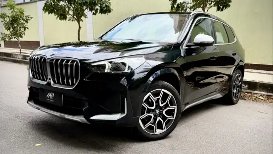 BMW-X1-2024