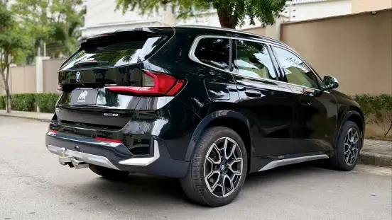 BMW-X1-2.0 16V TURBO GASOLINA SDRIVE20I X-LINE STEPTRONIC BMW-X1-2024