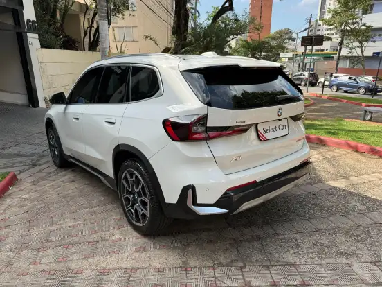 BMW-X1-2024