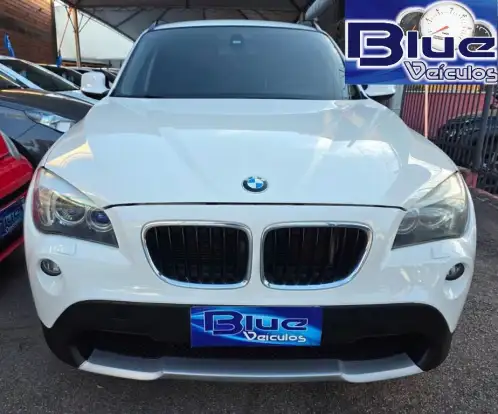 BMW-X1-2.0 18I S-DRIVE 4X2 16V GASOLINA 4P AUTOMÁTICO BMW-X1-2011