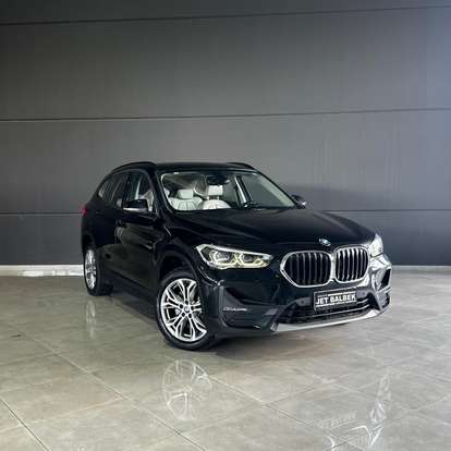 BMW-X1-2021