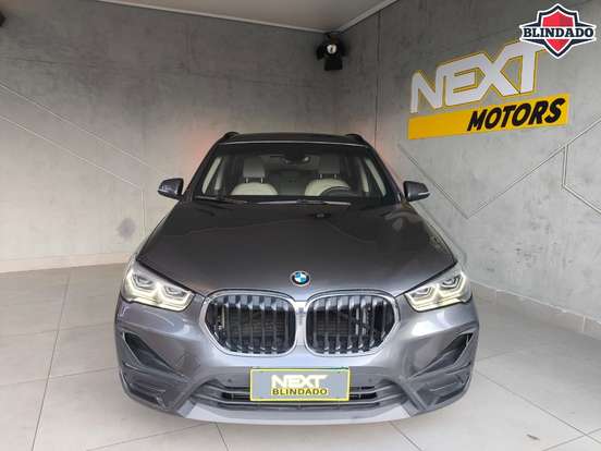 BMW-X1-2021